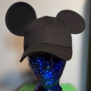 Black Ear-Detail Baseball Cap - Brand Unspecified